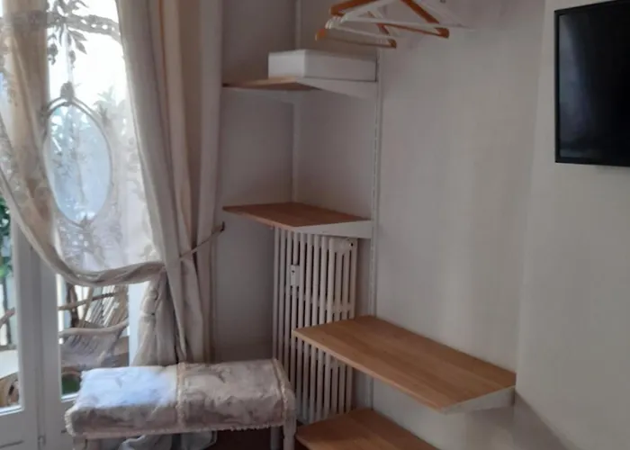Chambre Privee A 100 M Des Plages 4*
